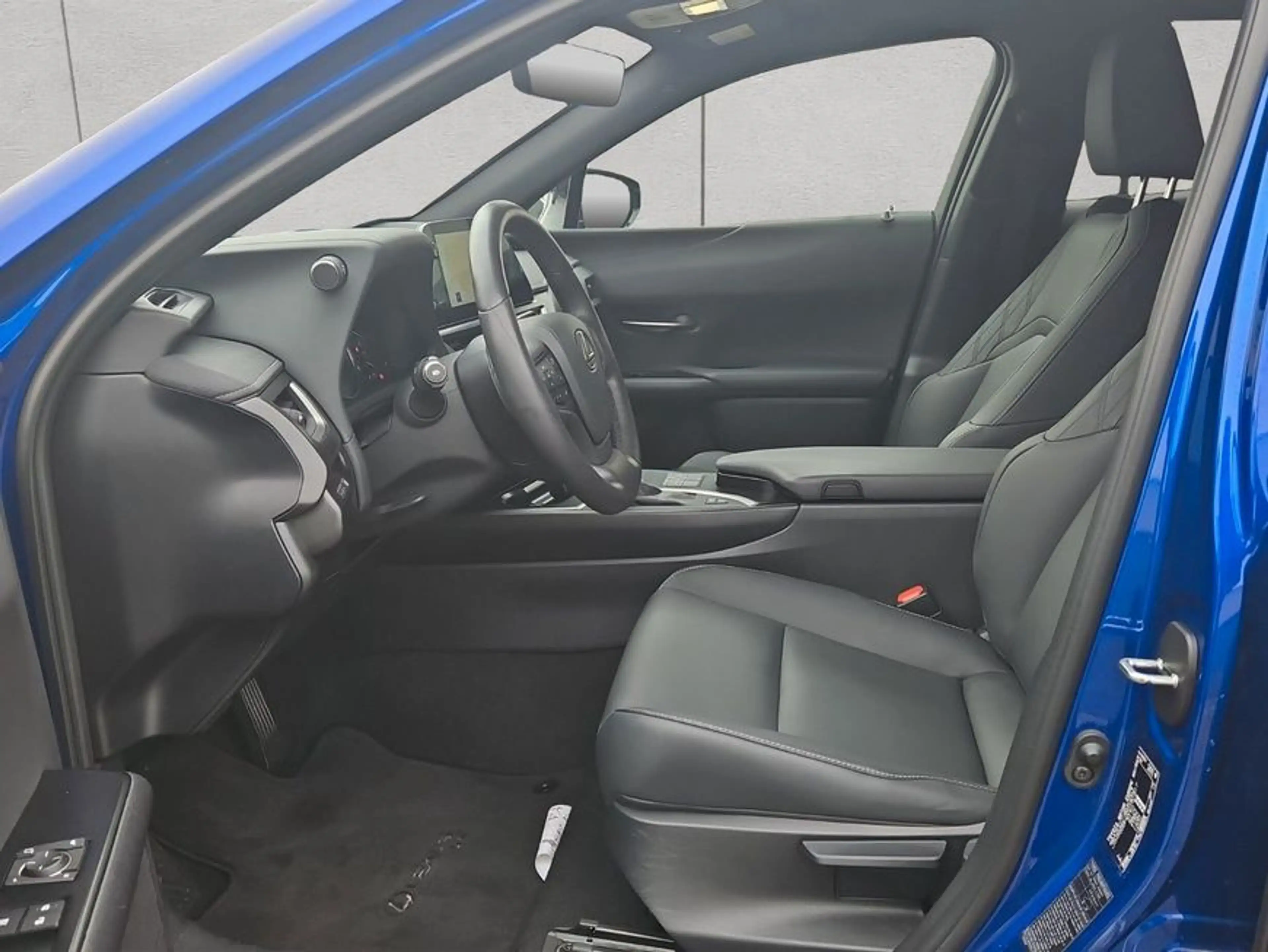 Lexus UX 250h 250h F-Sport Design — photo 8