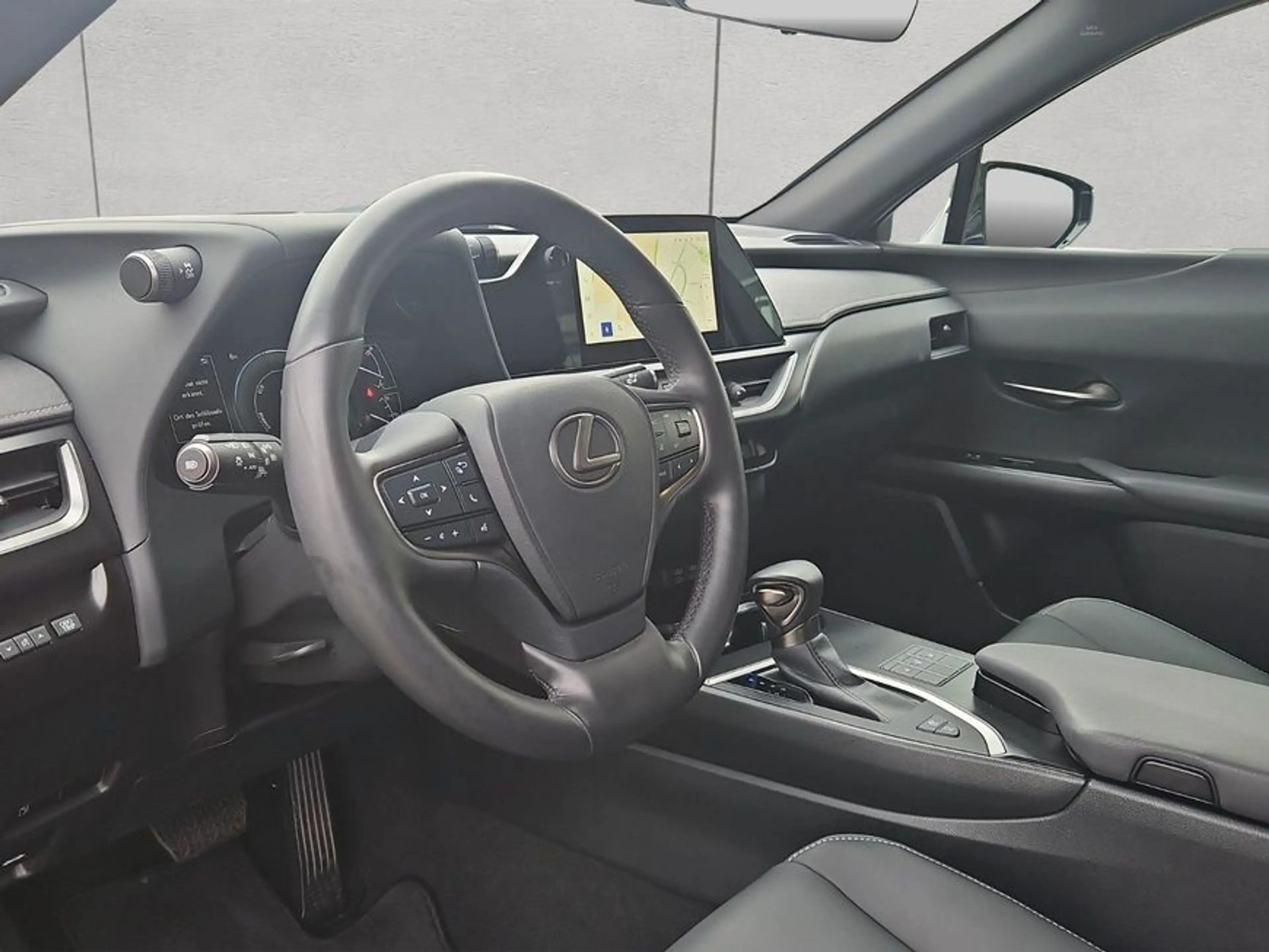 Lexus UX 250h 250h F-Sport Design — photo 9