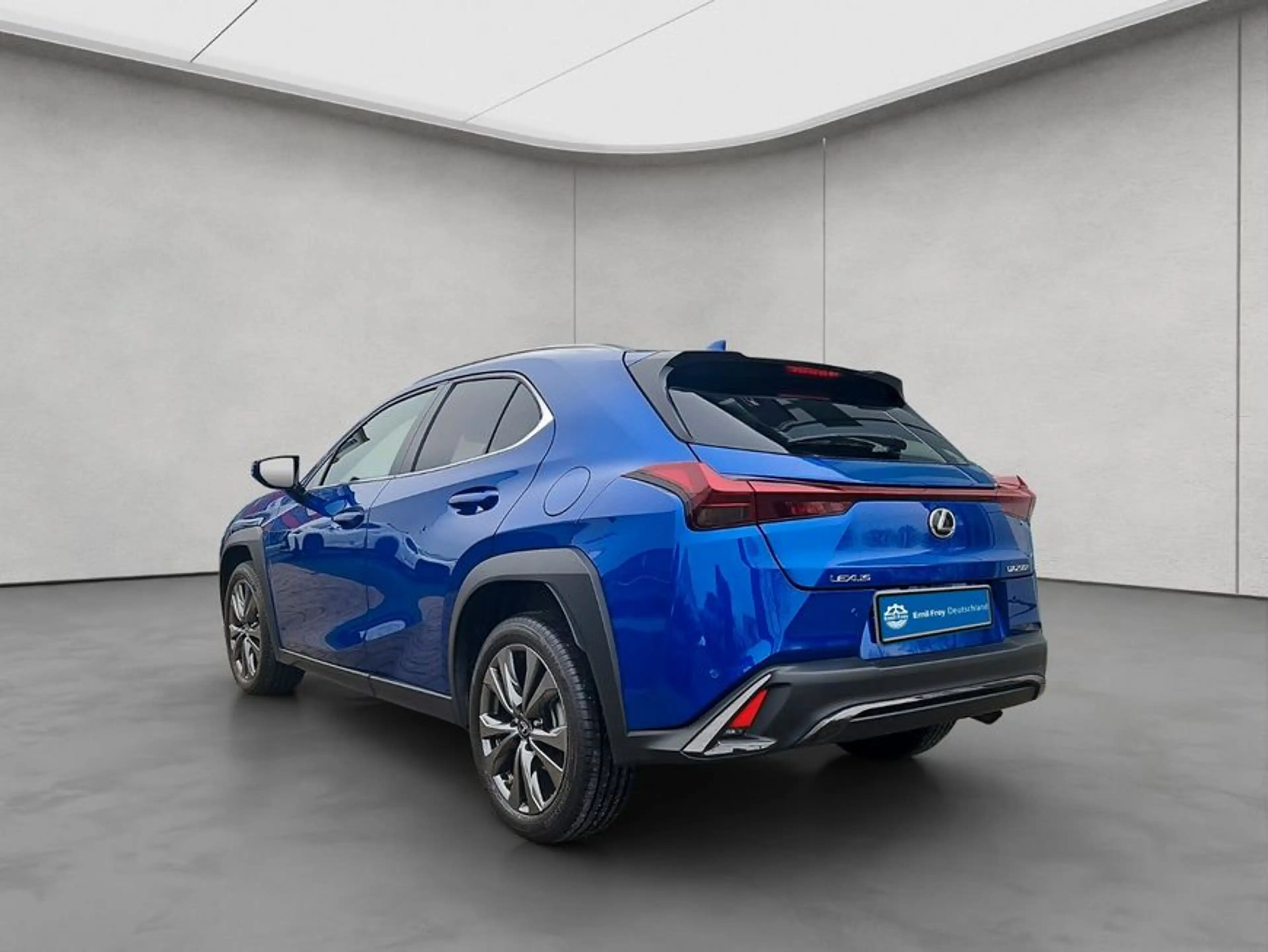 Lexus UX 250h 250h F-Sport Design — photo 2