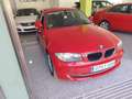 BMW 118 118d Rouge - thumbnail 1