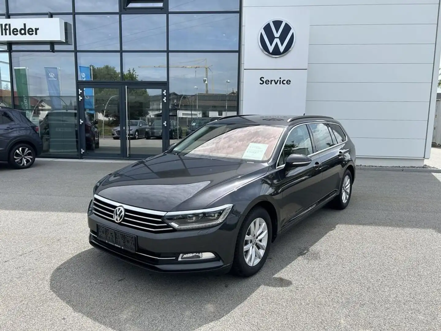 Volkswagen Passat Comfortline TDI DSG Gris - 1