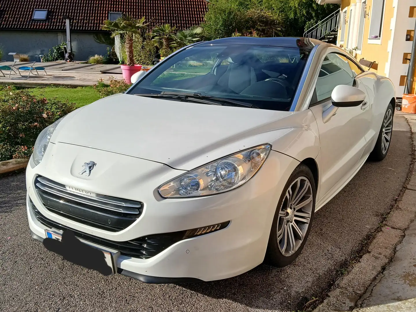 Peugeot RCZ RCZ 1,6 THP 155 Weiß - 1