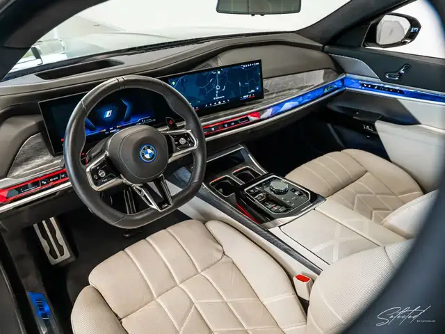 BMW 760 M760e xDrive*LUFTFED*PANO*MEMORY*SOFT-CLOSE*B&W* Ansicht 5