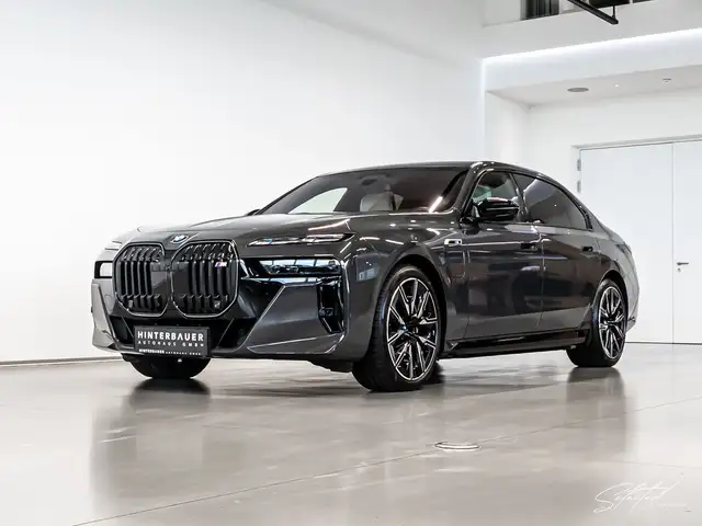 BMW 760 M760e xDrive*LUFTFED*PANO*MEMORY*SOFT-CLOSE*B&W* Ansicht 14