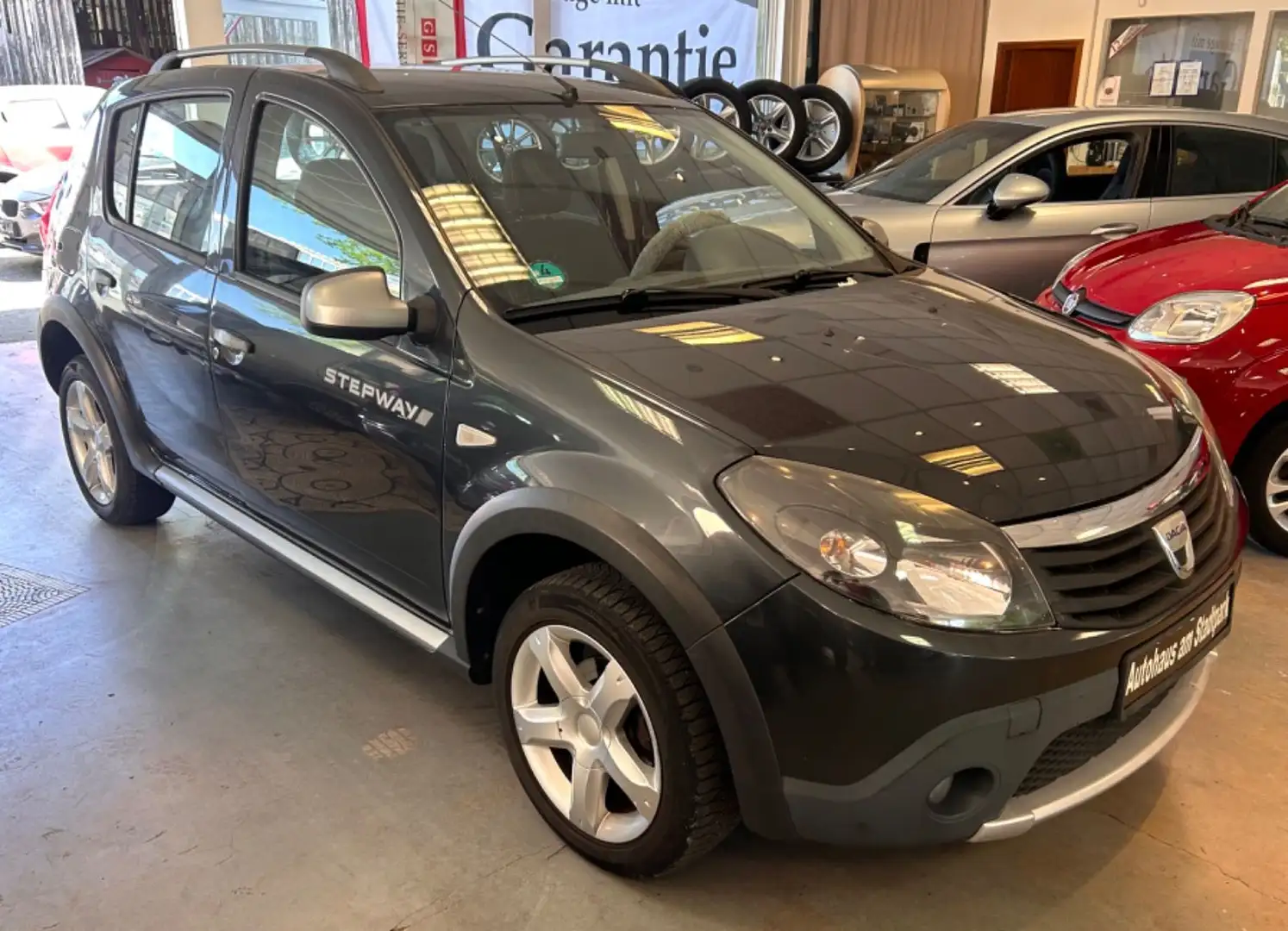 Dacia Sandero Stepway-Klima -1.Hand-Garantie Grau - 2