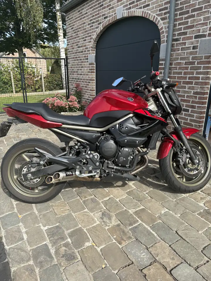 Yamaha XJ 600