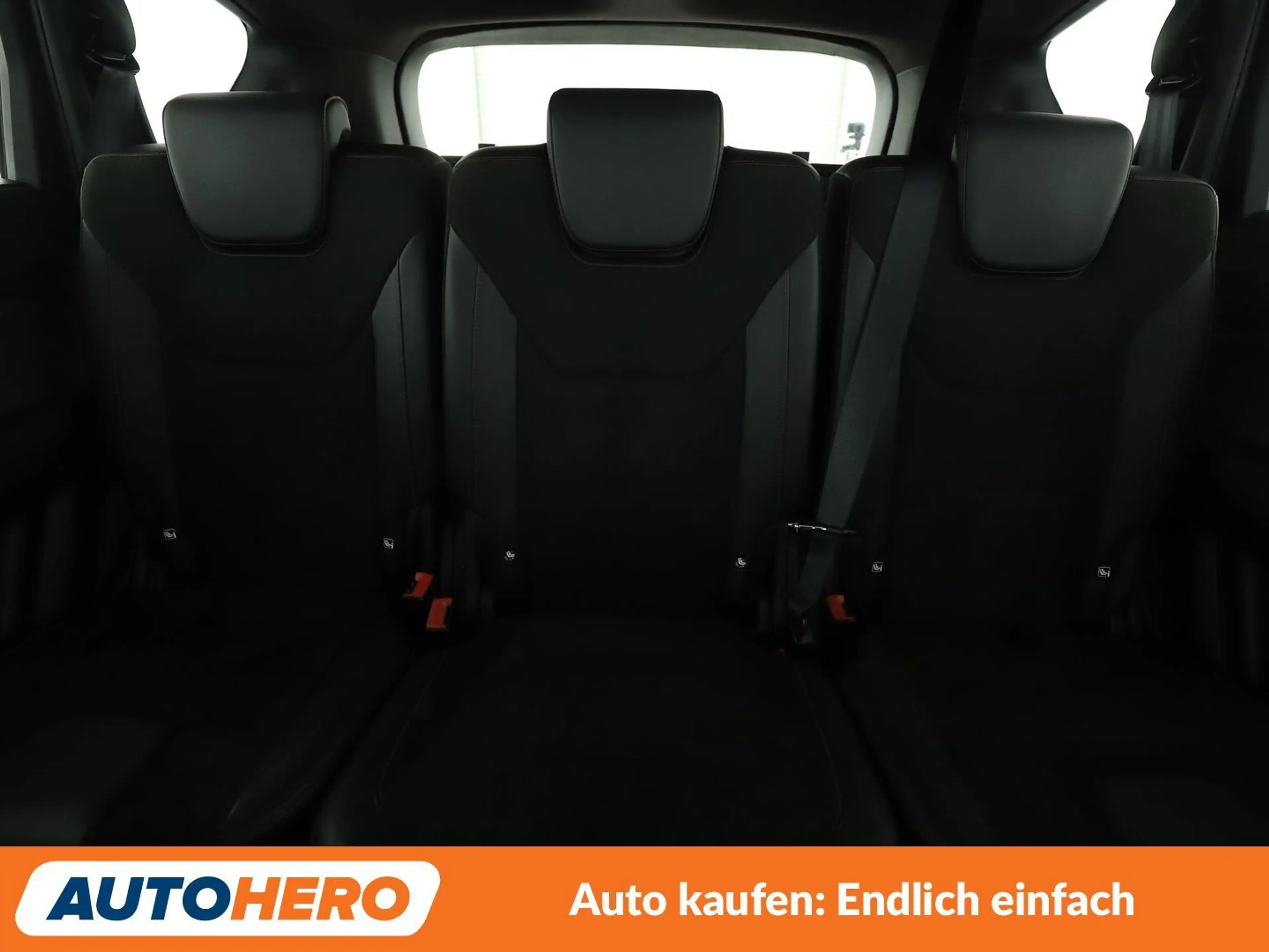 Ford S-Max 2.0 TDCi EcoBlue ST-Line Aut.*NAVI*LED*CAM*TEMPO* — photo 15