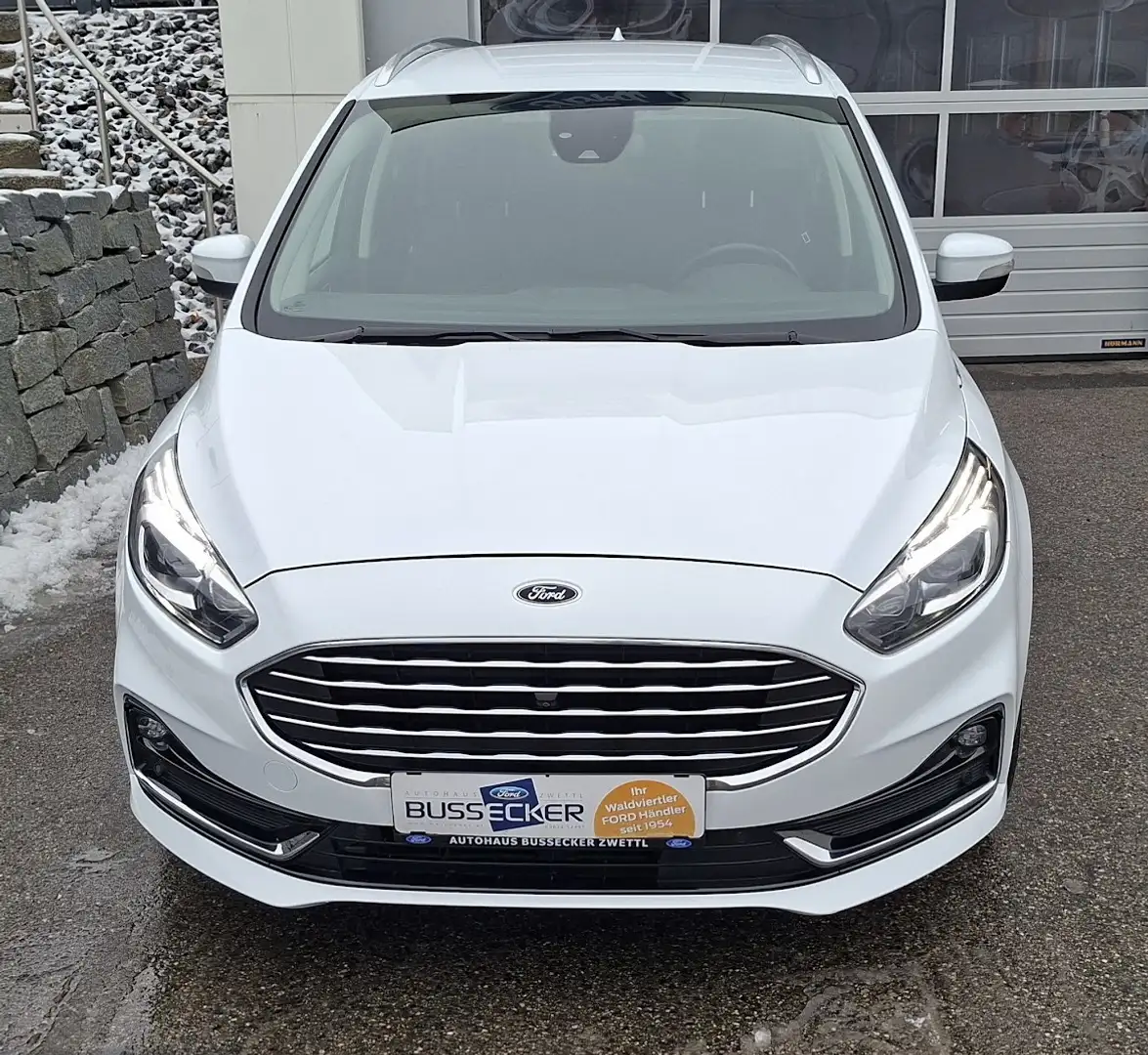 Ford Galaxy 2,5 Duratec Hybrid Titanium Aut. Weiß - 2