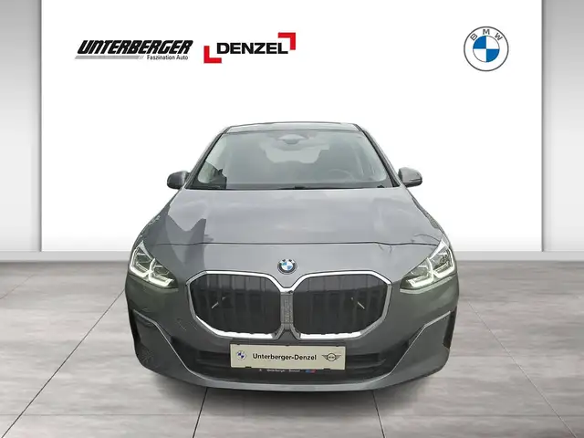 BMW 2 Series view 5