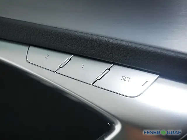 Audi S6 view 7