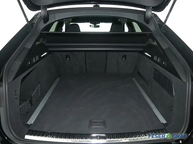 Audi S6 view 8