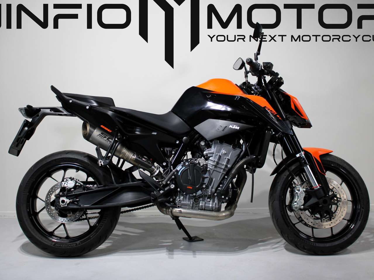 KTM 890 Duke