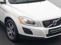Volvo XC60 Summum 2WD Bi-Xenon Kamera Panorama Weiß - thumbnail 17