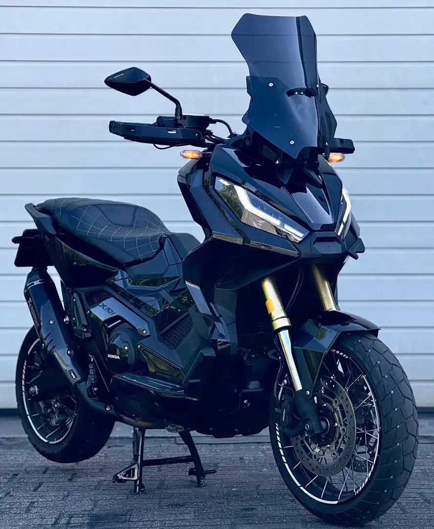 Honda X-ADV 750 Akrapovic special Black edition Zwart - 1