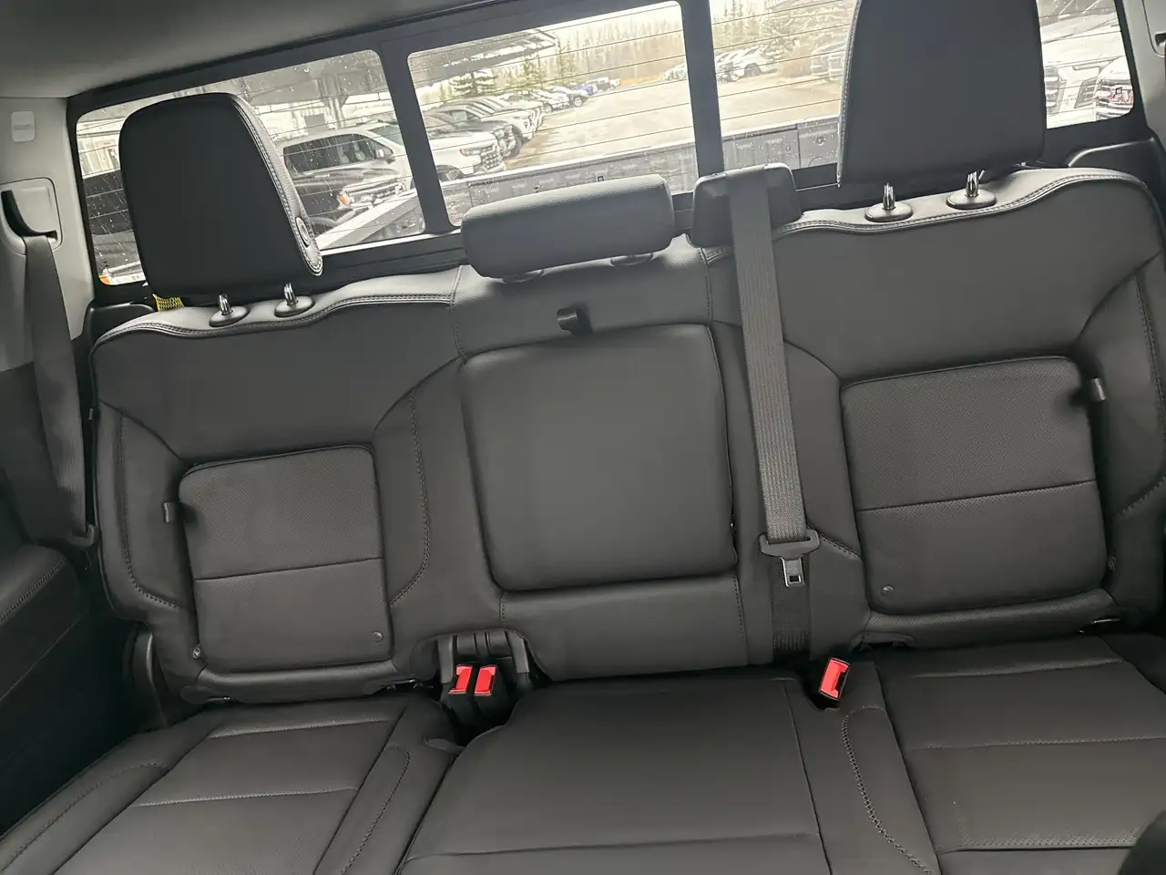 GMC Sierra 3500HD снимка GMC Sierra 3500HD