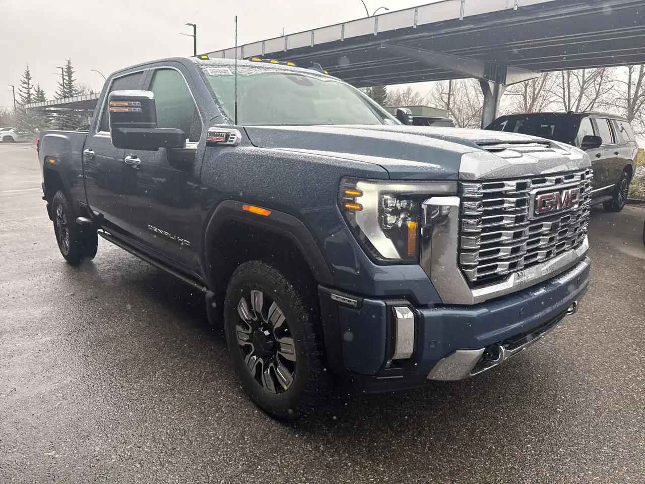 GMC Sierra 3500HD снимка GMC Sierra 3500HD