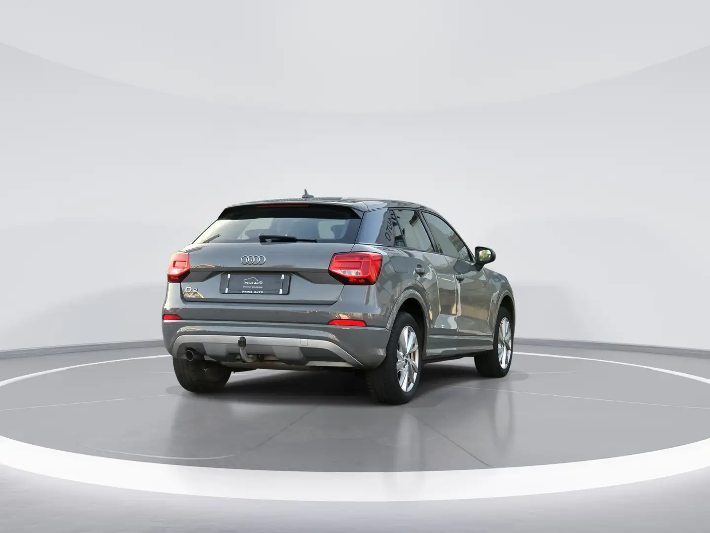Audi Q2 1.0 TFSI Design Pro Line |TREKHAAK|CRUISE|NAVI|ORI Grijs - 2