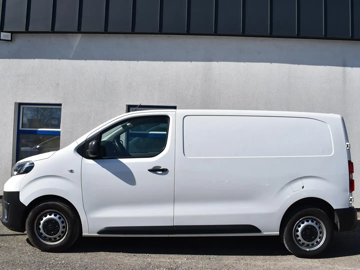 Toyota PROACE 2,0D 120 KASTENWAGEN Weiß - 2