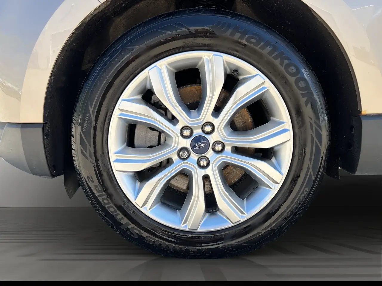 Ford Edge снимка Ford Edge