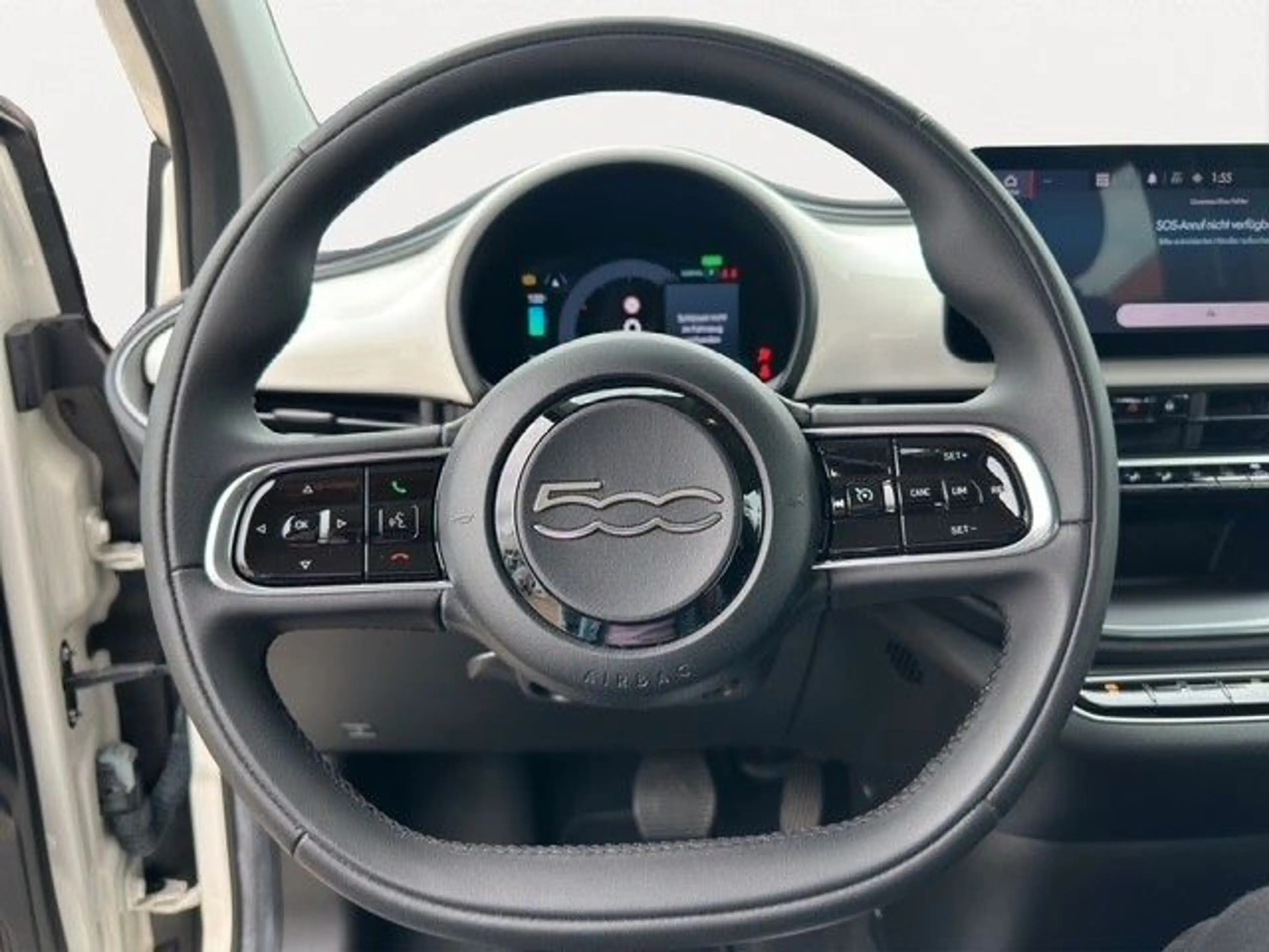 Fiat 500e 42 kWh Basis NAVI KLIMA Bluetooth DAB+ — photo 12