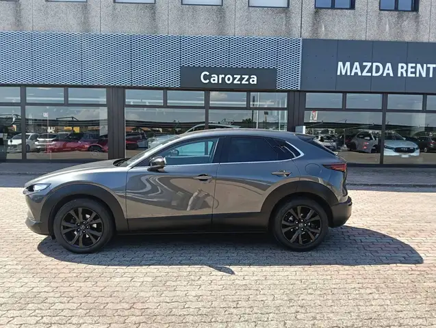 Mazda CX-30 view 3
