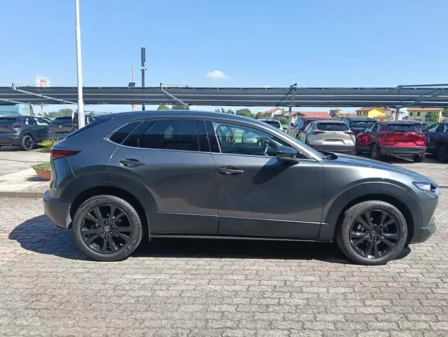Mazda CX-30 view 9