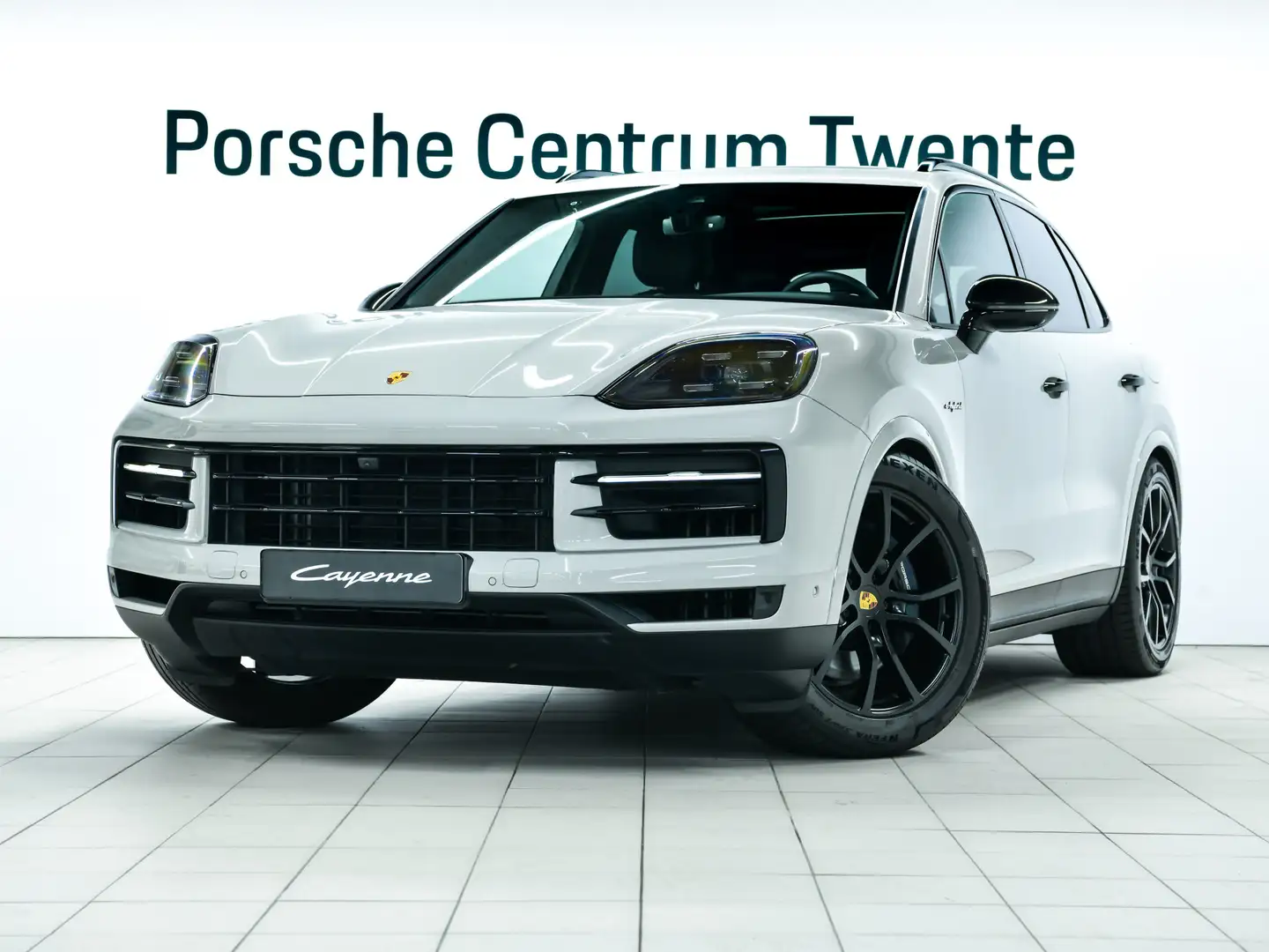 Porsche Cayenne E-Hybrid Grijs - 1