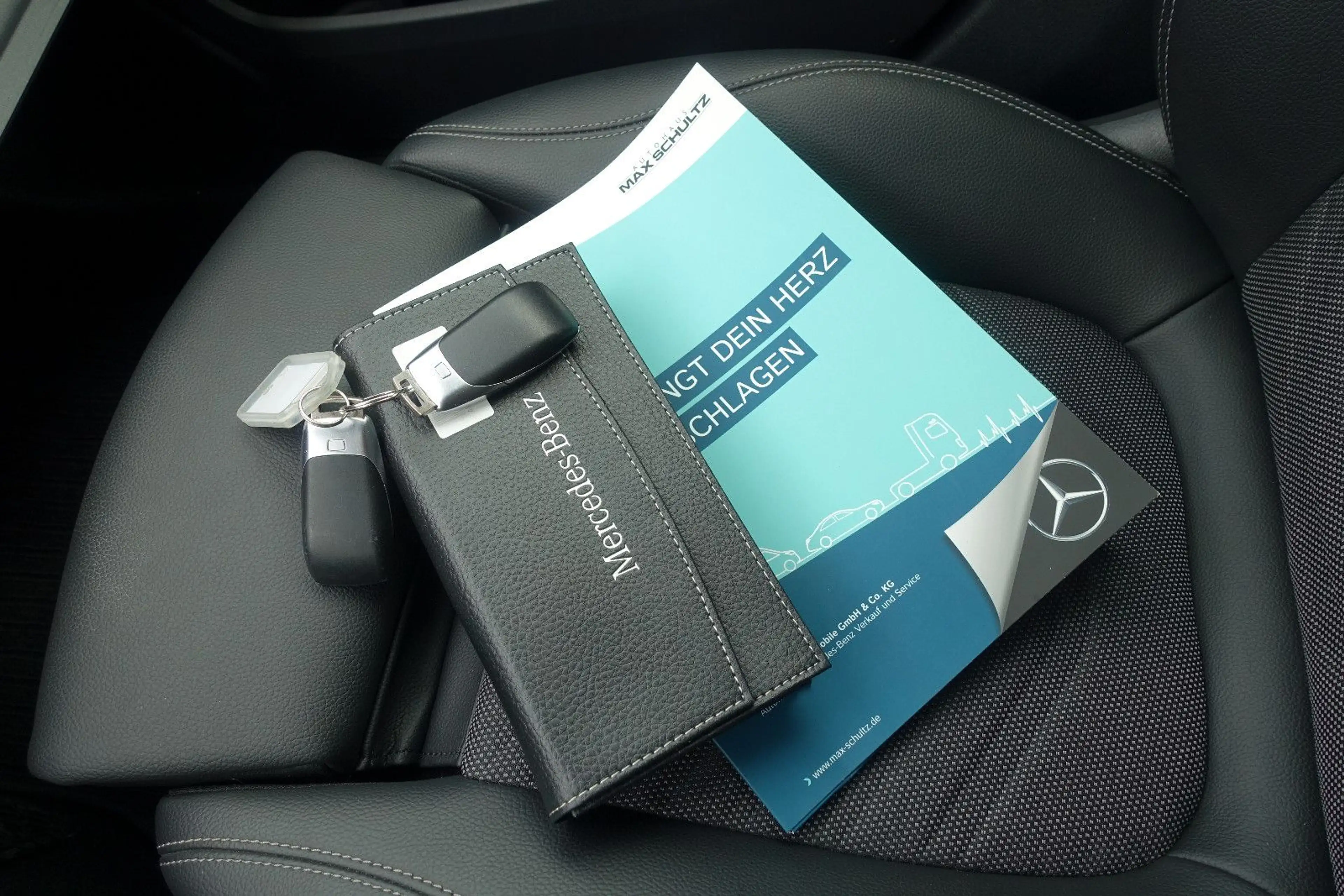Mercedes-Benz A 180 d*LED High Perf*Tempomat*Leder*Navi*PDC* — photo 20