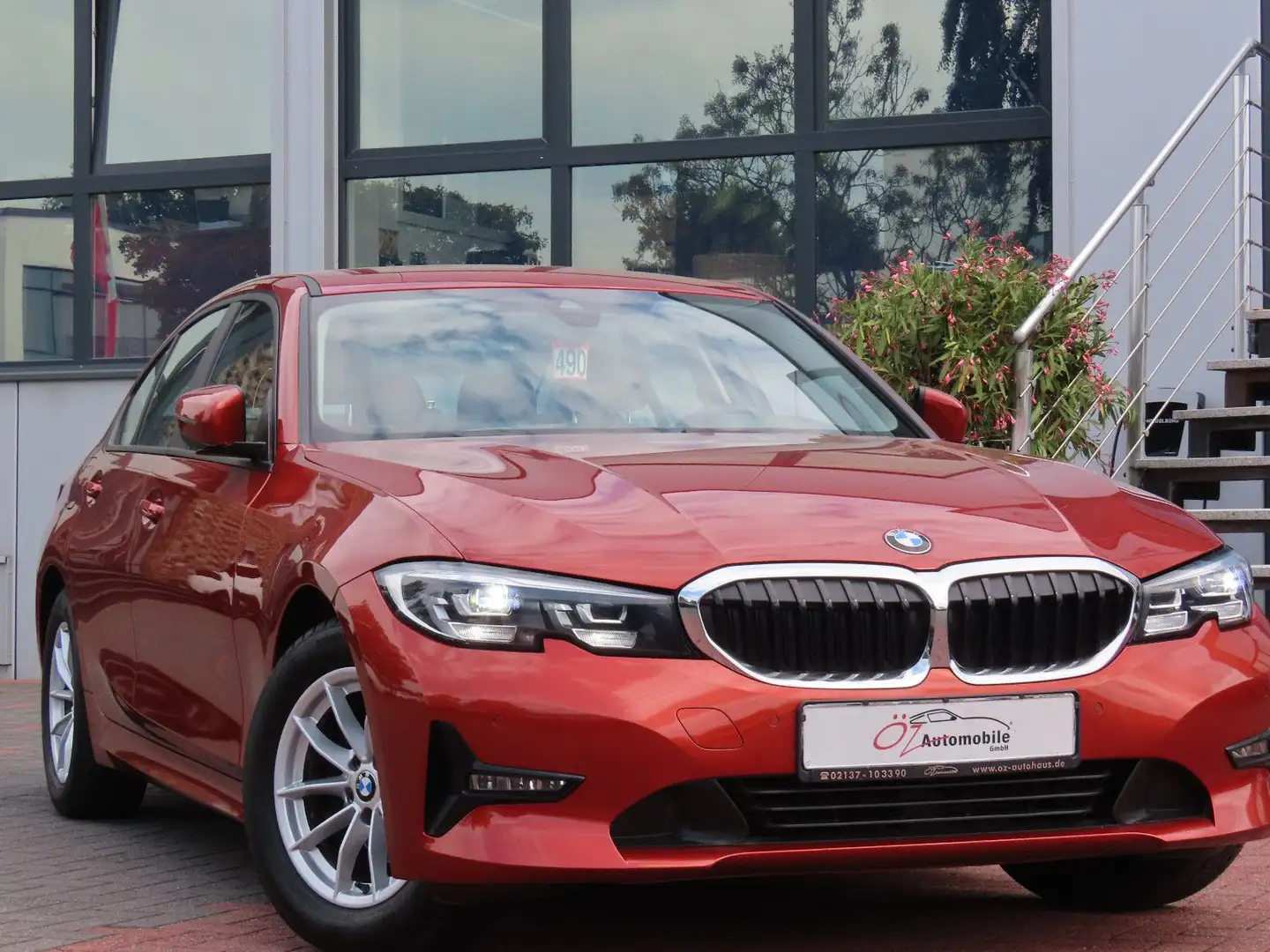 BMW 318 d Autom. Leder Sitzheizung Navigation Orange - 1
