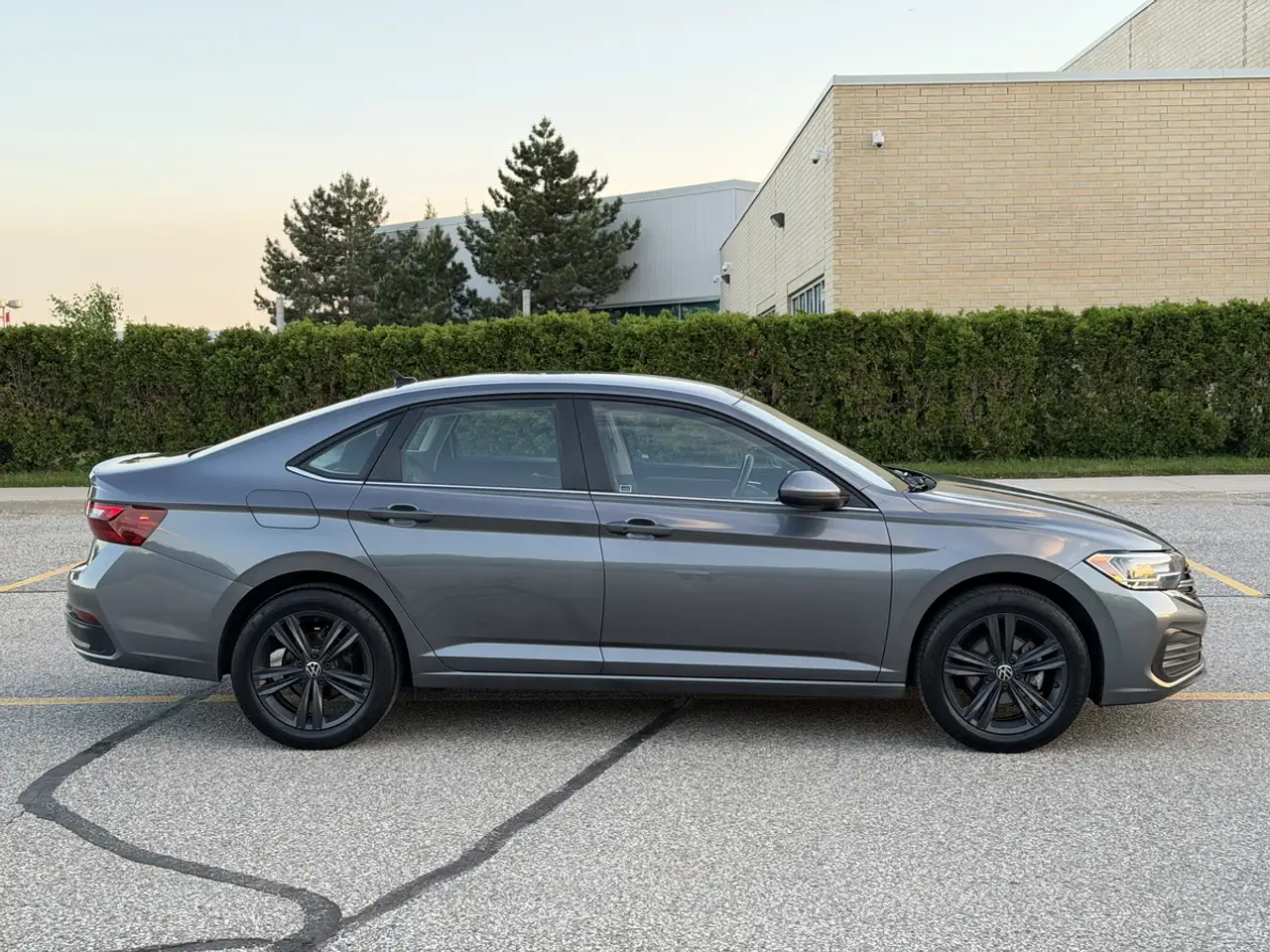 Volkswagen Jetta снимка Volkswagen Jetta