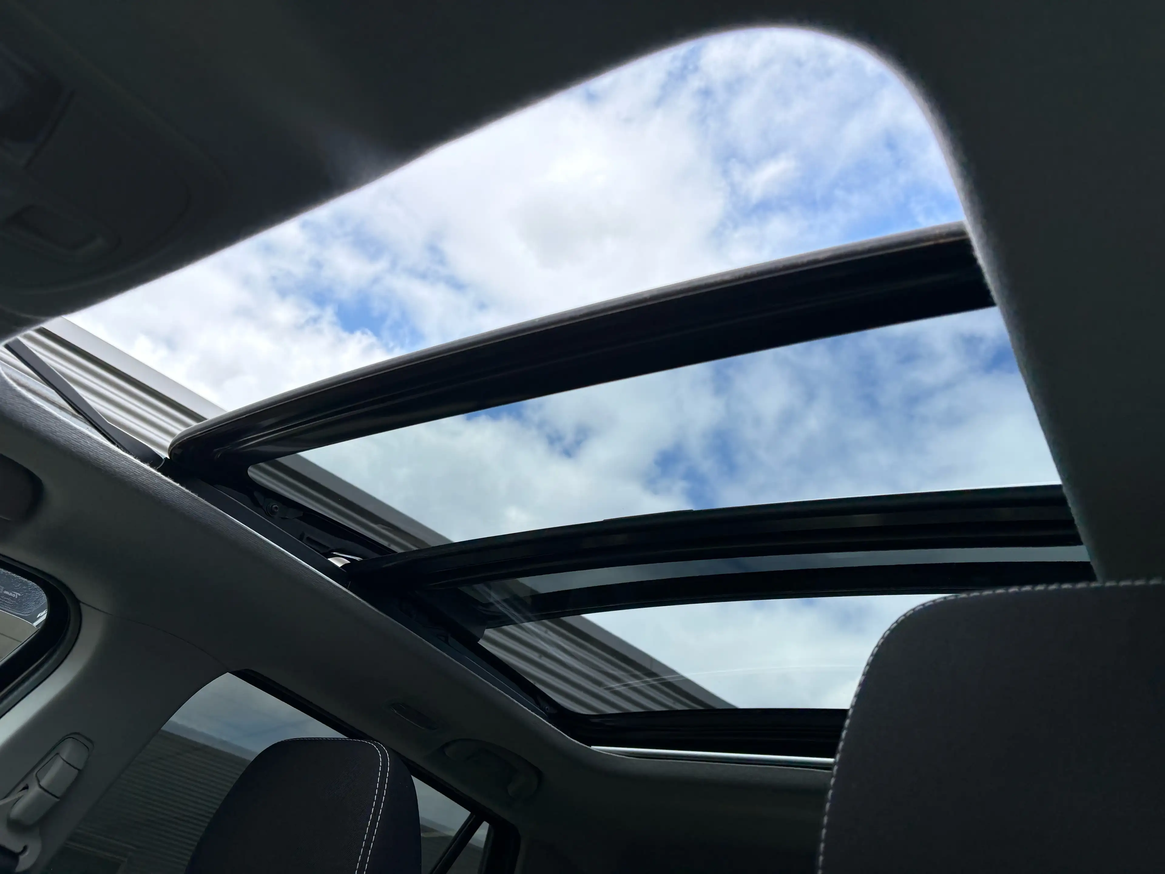 Suzuki SX4 S-Cross 1.6 Exclusive — photo 24