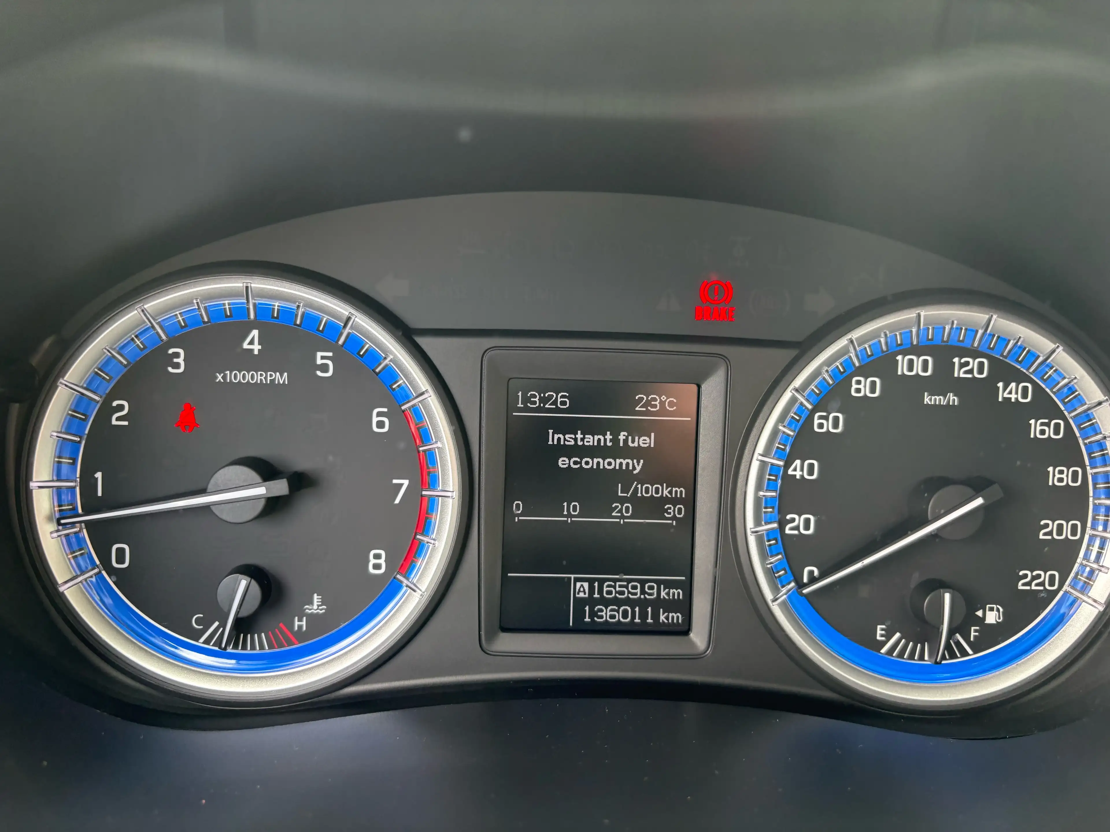 Suzuki SX4 S-Cross 1.6 Exclusive — photo 32