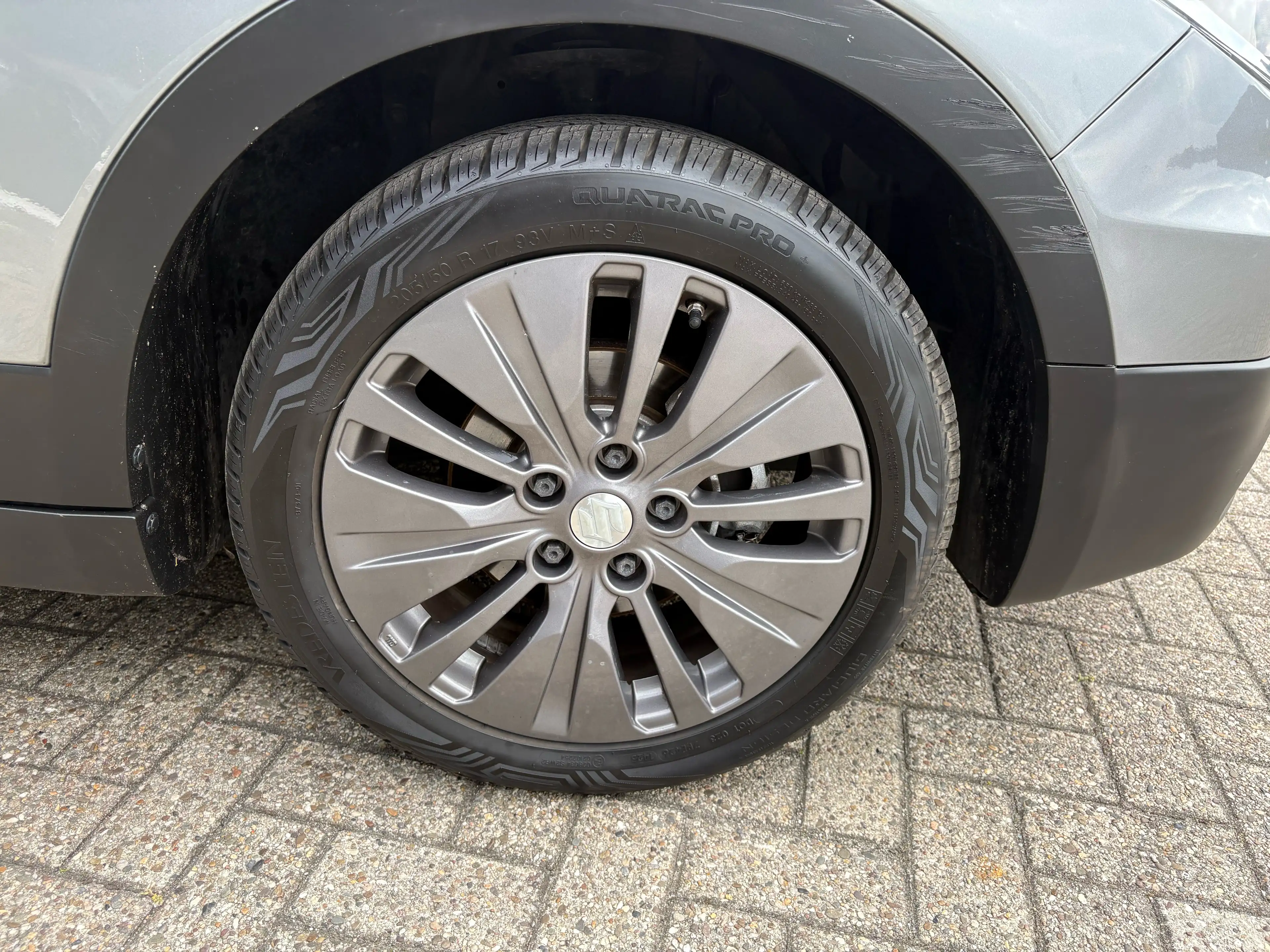 Suzuki SX4 S-Cross 1.6 Exclusive — photo 18