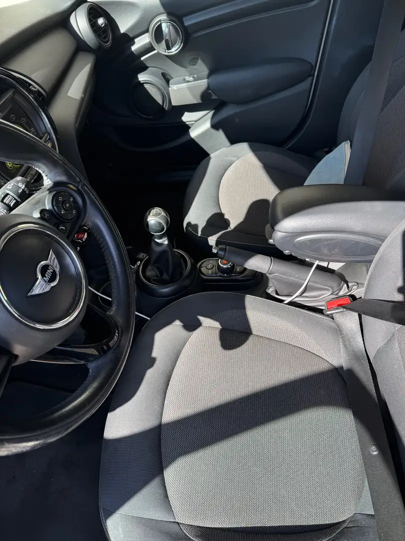 MINI One D Mini IV F55-F56 2014 1.5 Boost 5p Beige - 2