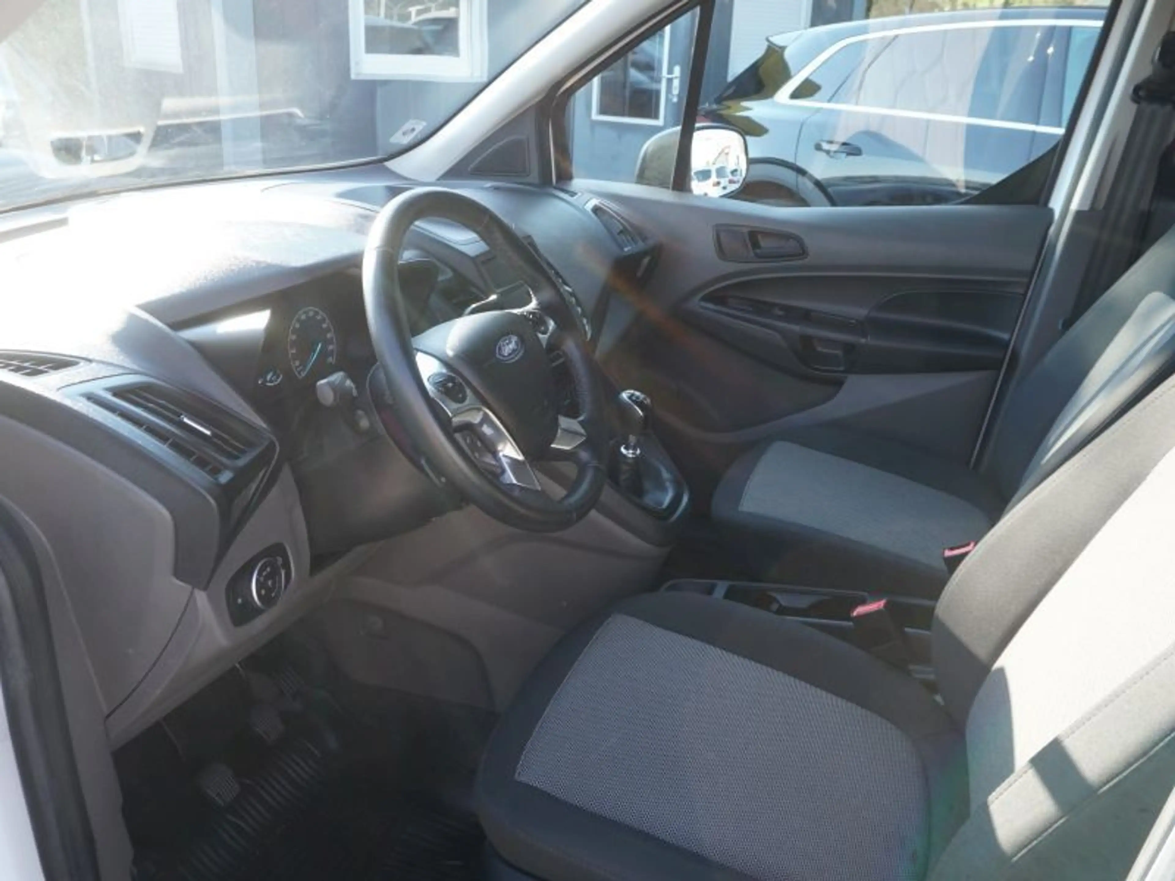 Ford Transit Connect 1.0 EcoBoost *KLIMA+AHV* — photo 7