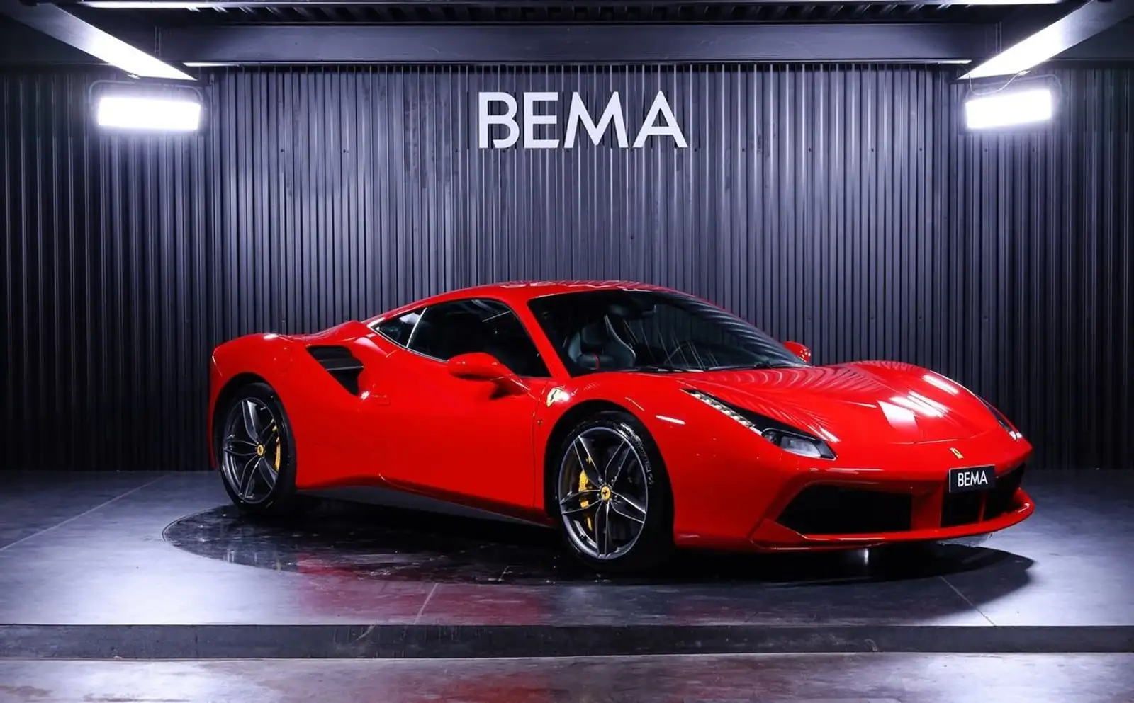 Ferrari V8 Bi-turbo 670ch | Immatriculation française Sièges Racing Goldrake Carbone Jantes Forgées 20 A partir de 3790e-mois