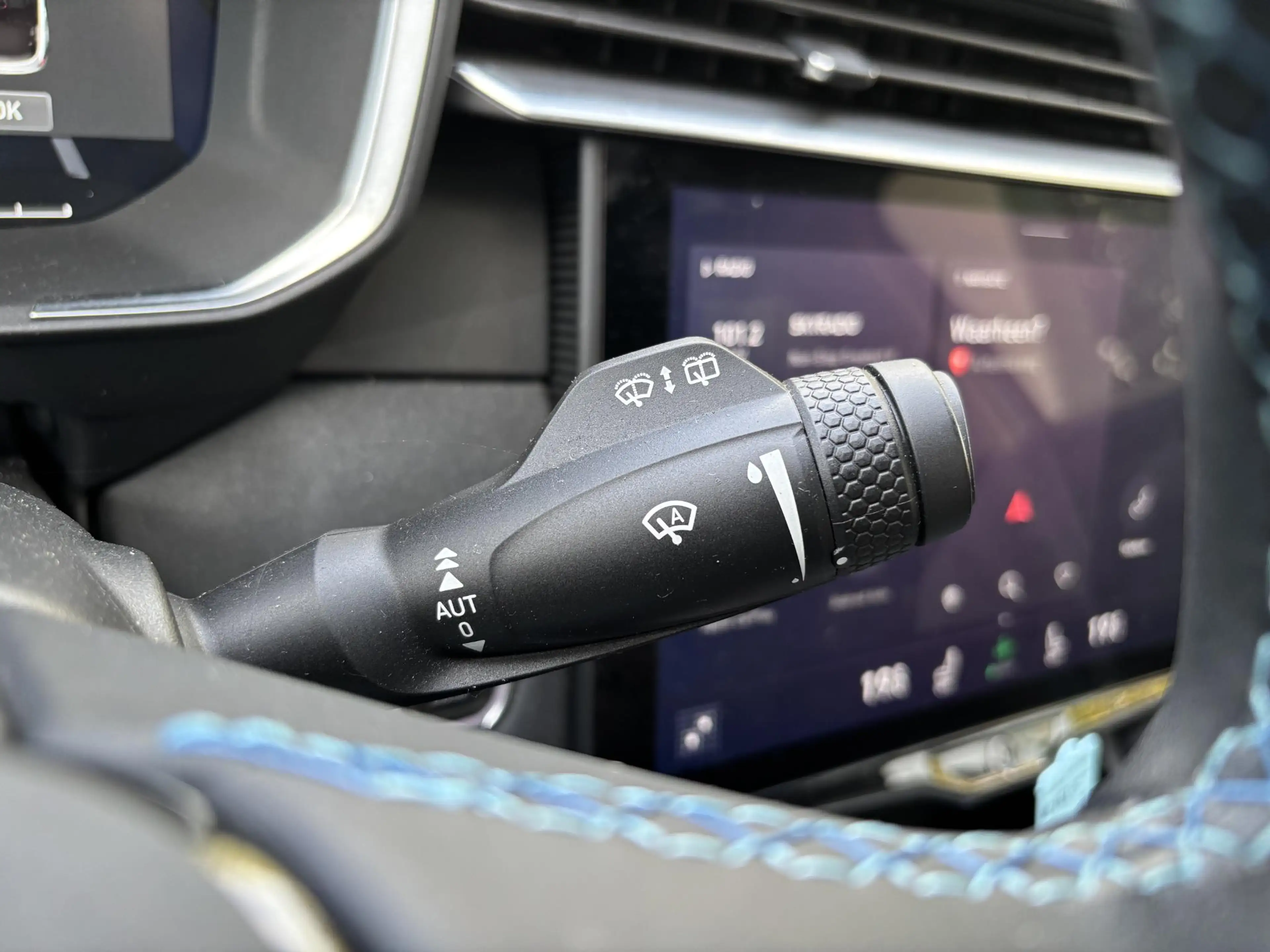 Lynk & Co 01 1.5 l Trekhaak l Panoramadak | — photo 25