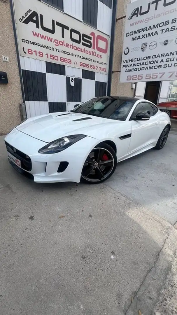 Jaguar F-Type V6 3.0 SC Coupe Auto 380CV Blanc - 1