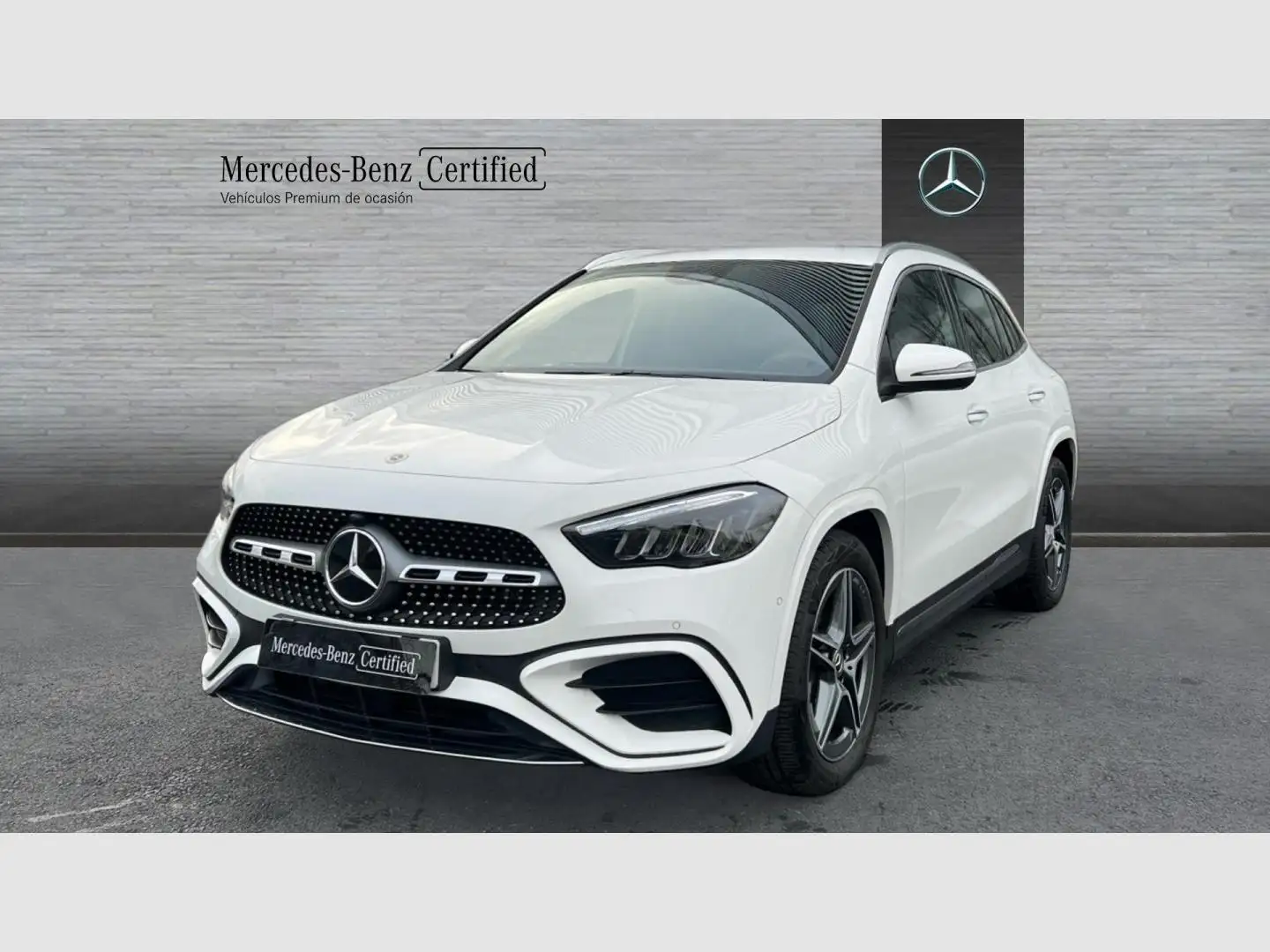 Mercedes-Benz GLA 200 D - 1