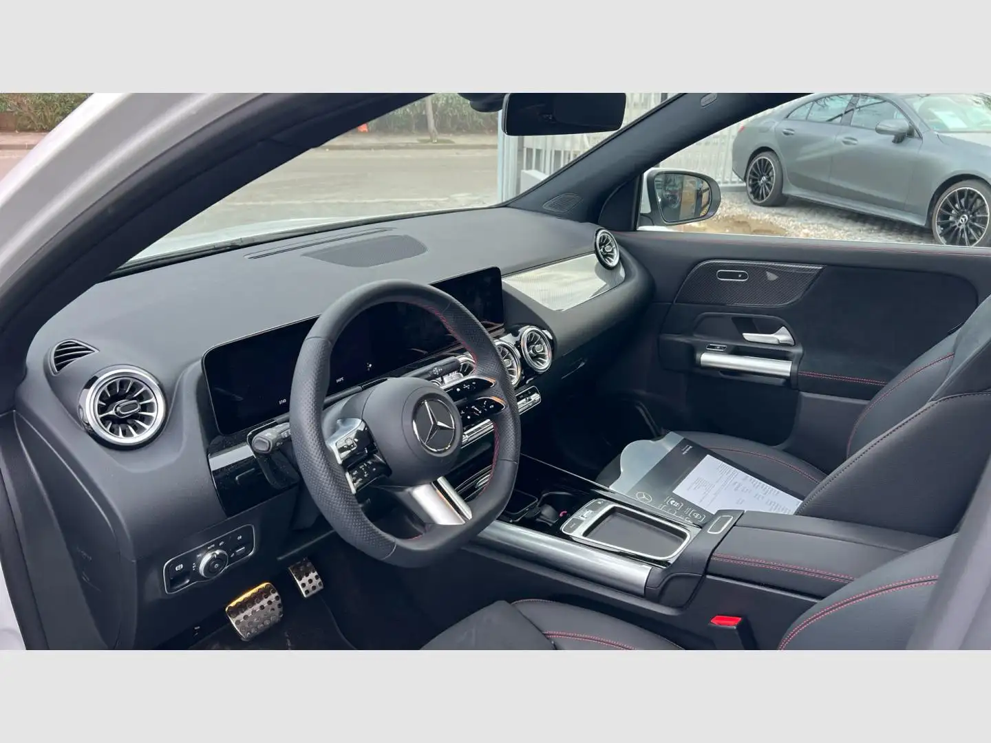 Mercedes-Benz GLA 200 D Bianco - 2