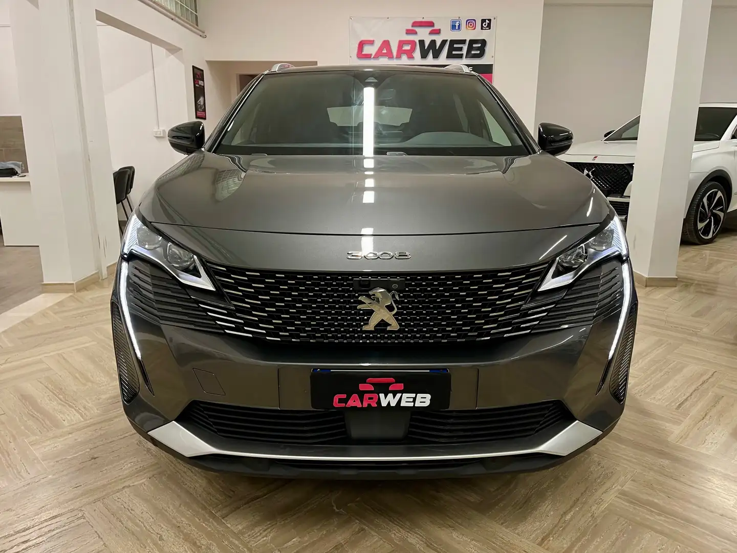 Peugeot 3008 3008 II 2021 1.5 bluehdi GT Pack s Gris - 2