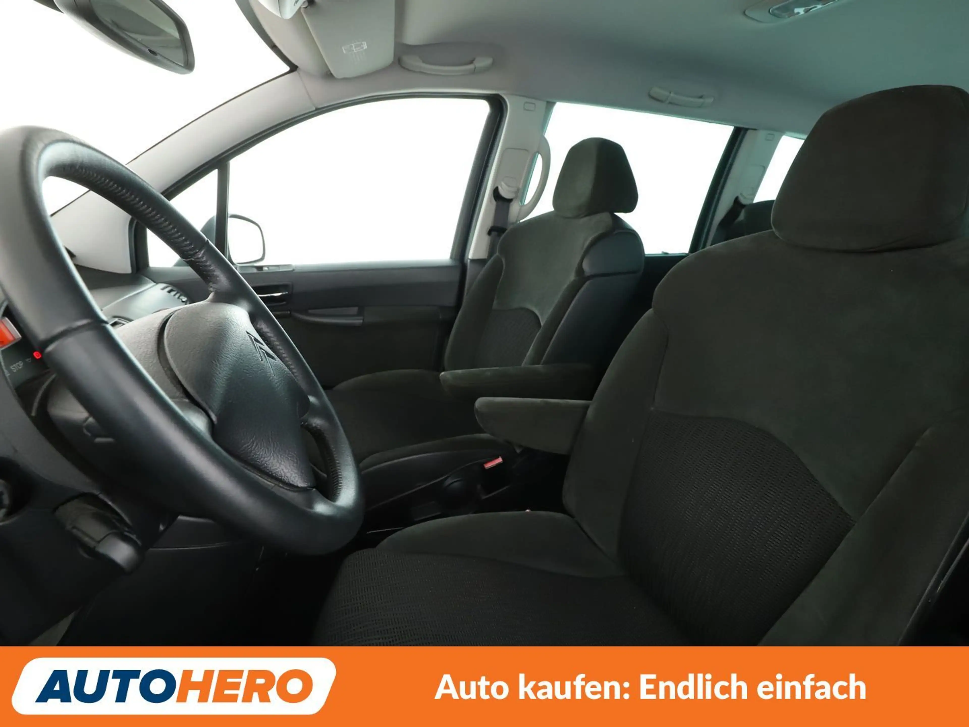 Citroen C8 2.0 HDi Selection *NAVI*TEMPO*PDC*STGHZ* — photo 10