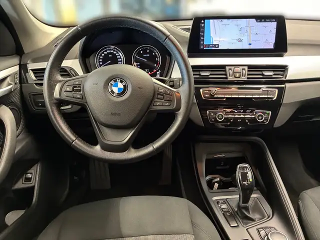 BMW X1 view 8