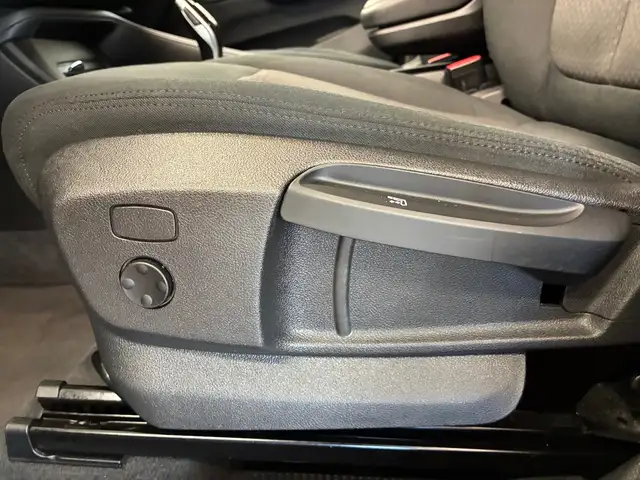 BMW X1 view 6