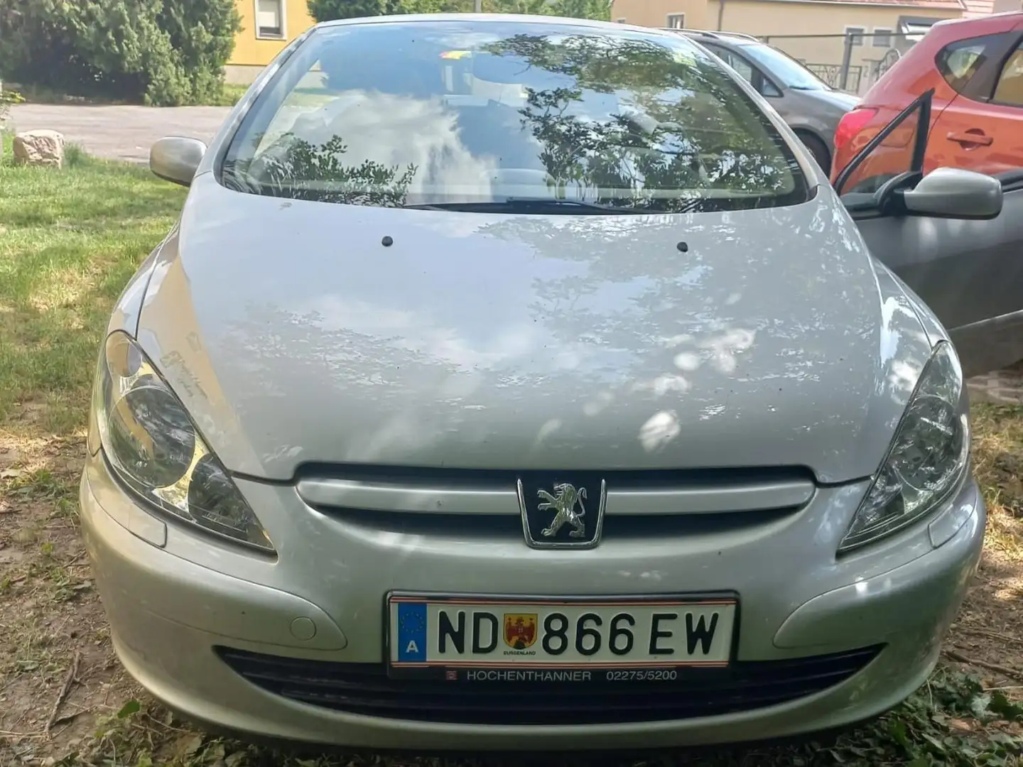 Peugeot 307 307 CC 2,0 16V Silber - 2