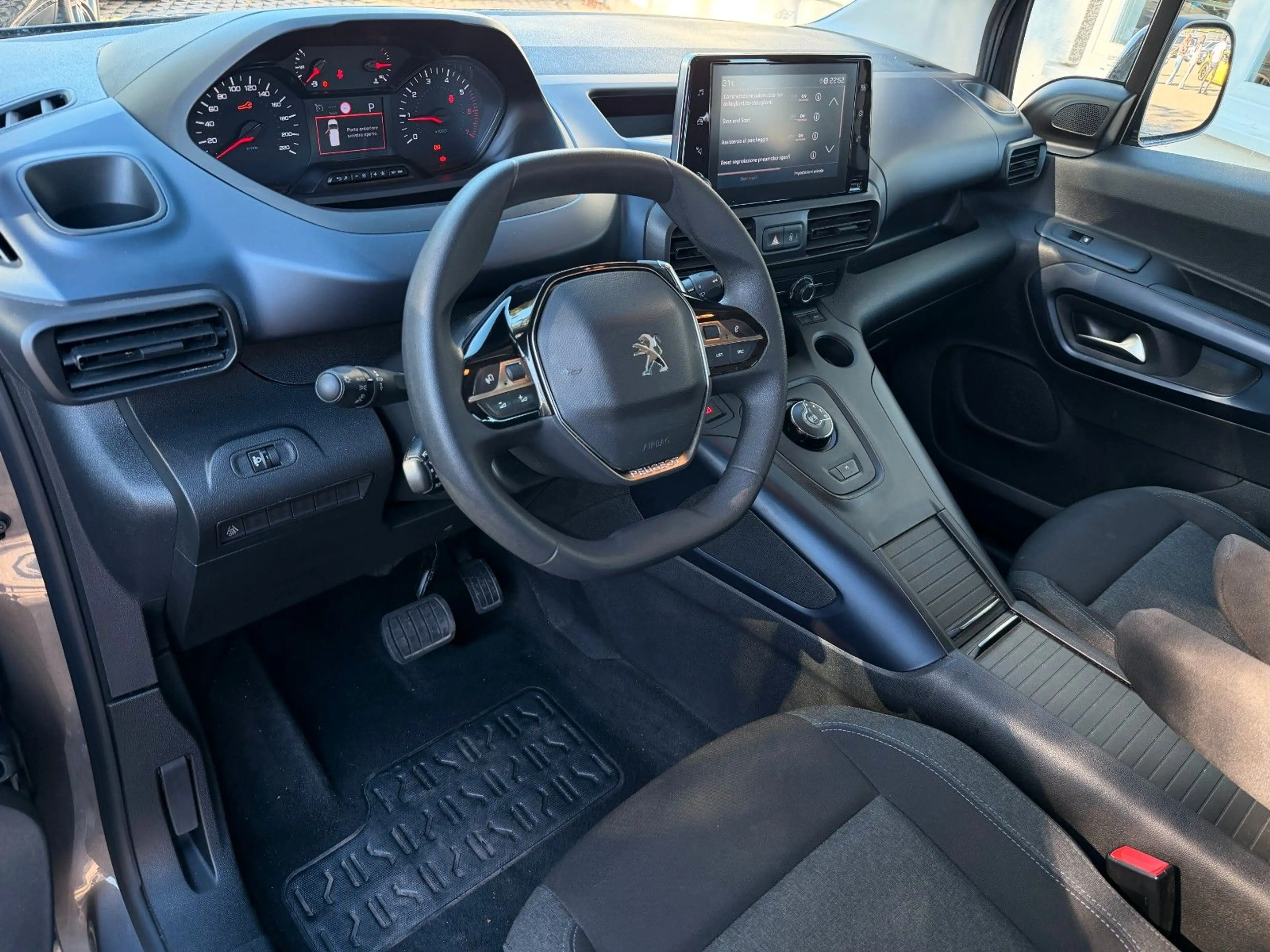 Peugeot Rifter Allure L1 AUT/MwSt — photo 11