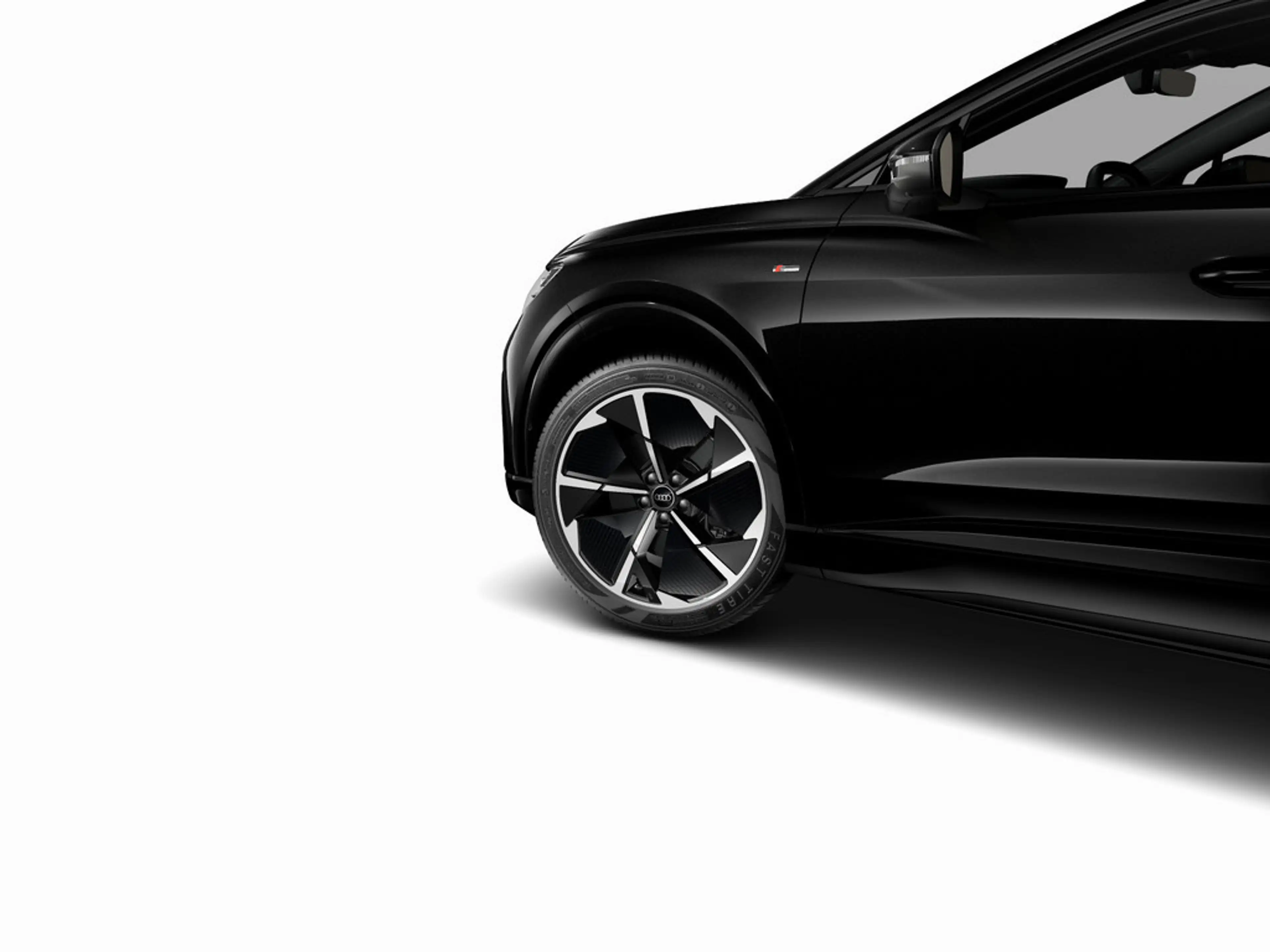 Audi Q4 e-tron SB 45 S-line Matirx*AHK*Leder 45 e-tron basis — photo 7
