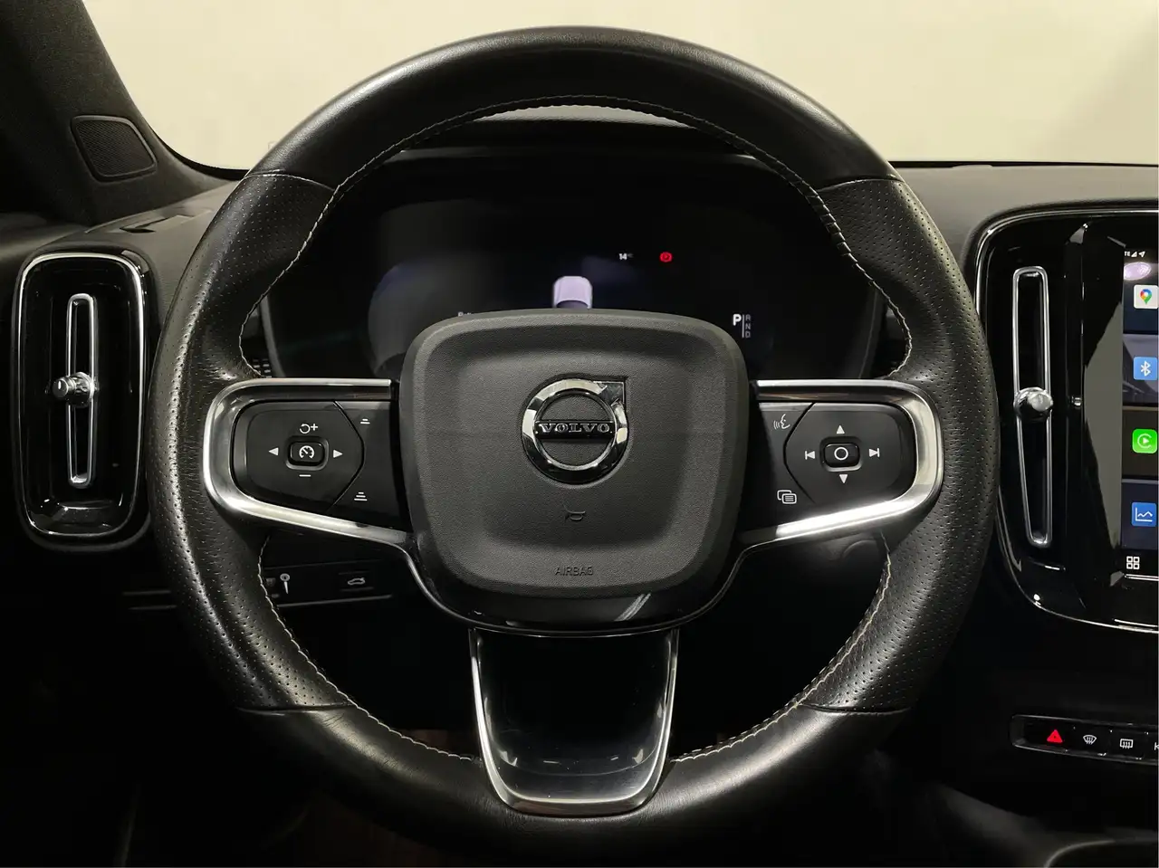 Volvo XC40 снимка Volvo XC40