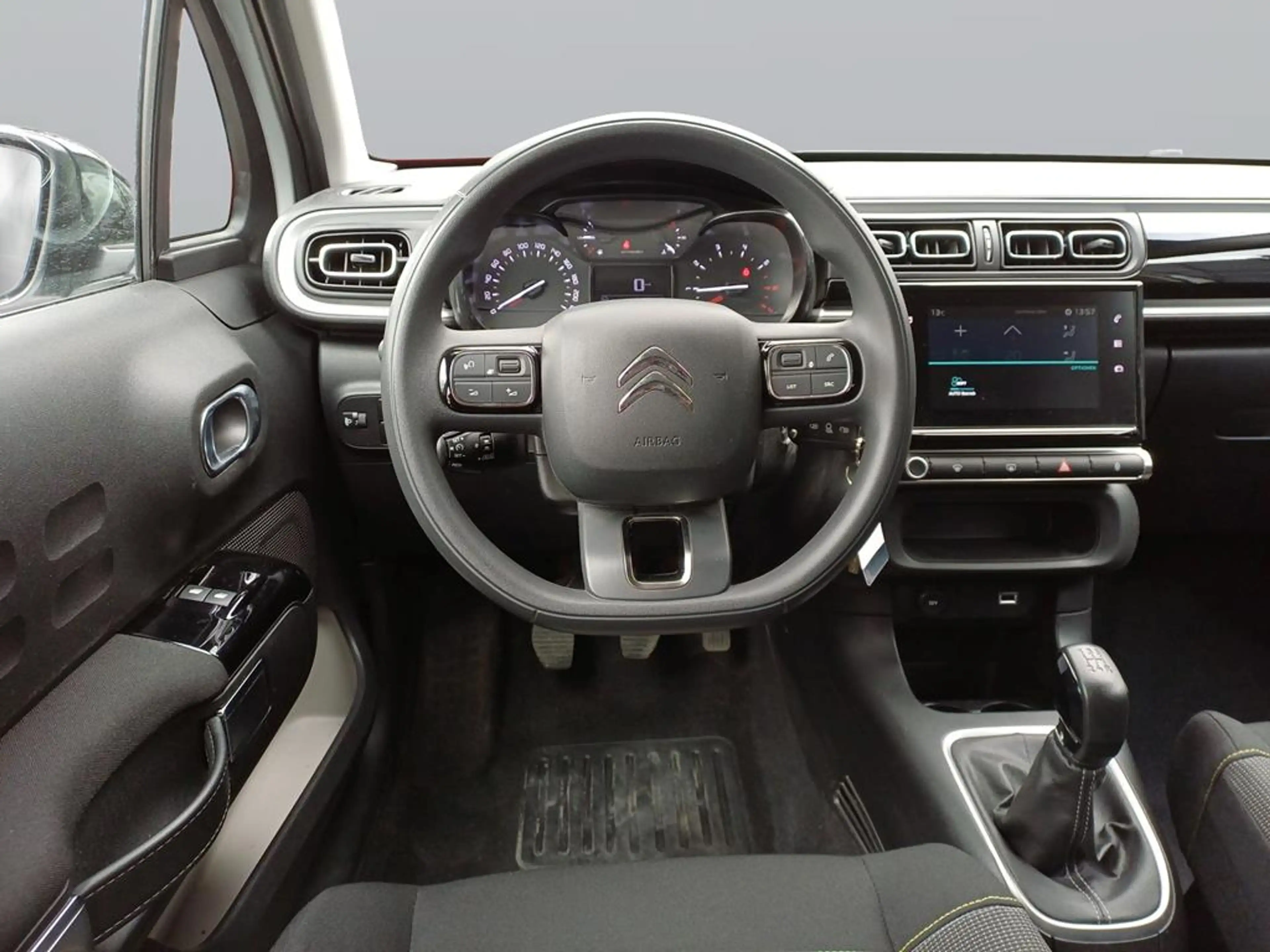 Citroen C3 PureTech 83 S&S M — photo 13