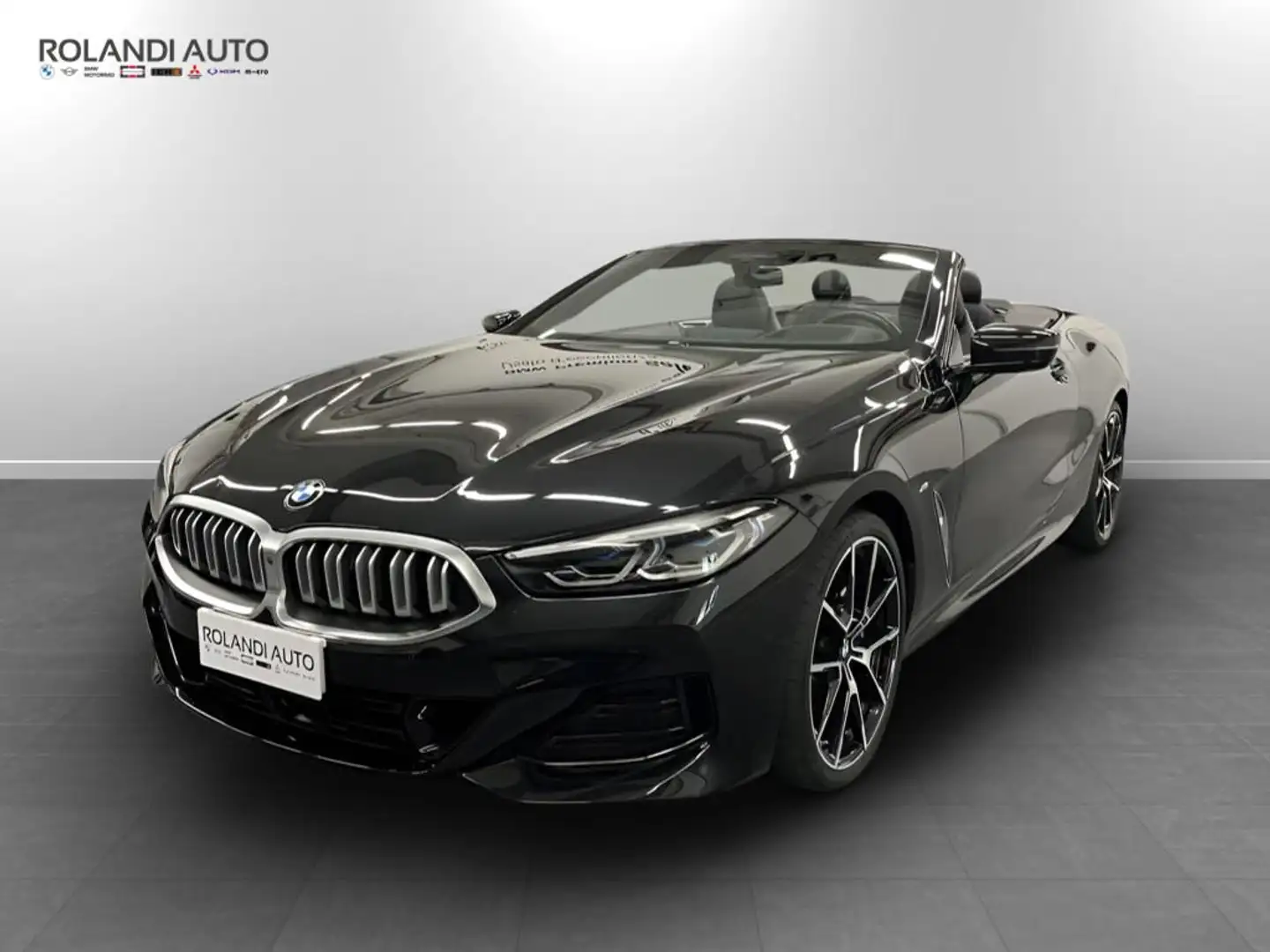 BMW 840 d Cabrio mhev 48V xdrive Individual Composition Schwarz - 1